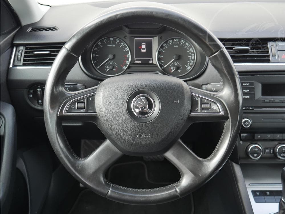 2013 Škoda OCTAVIA - 21