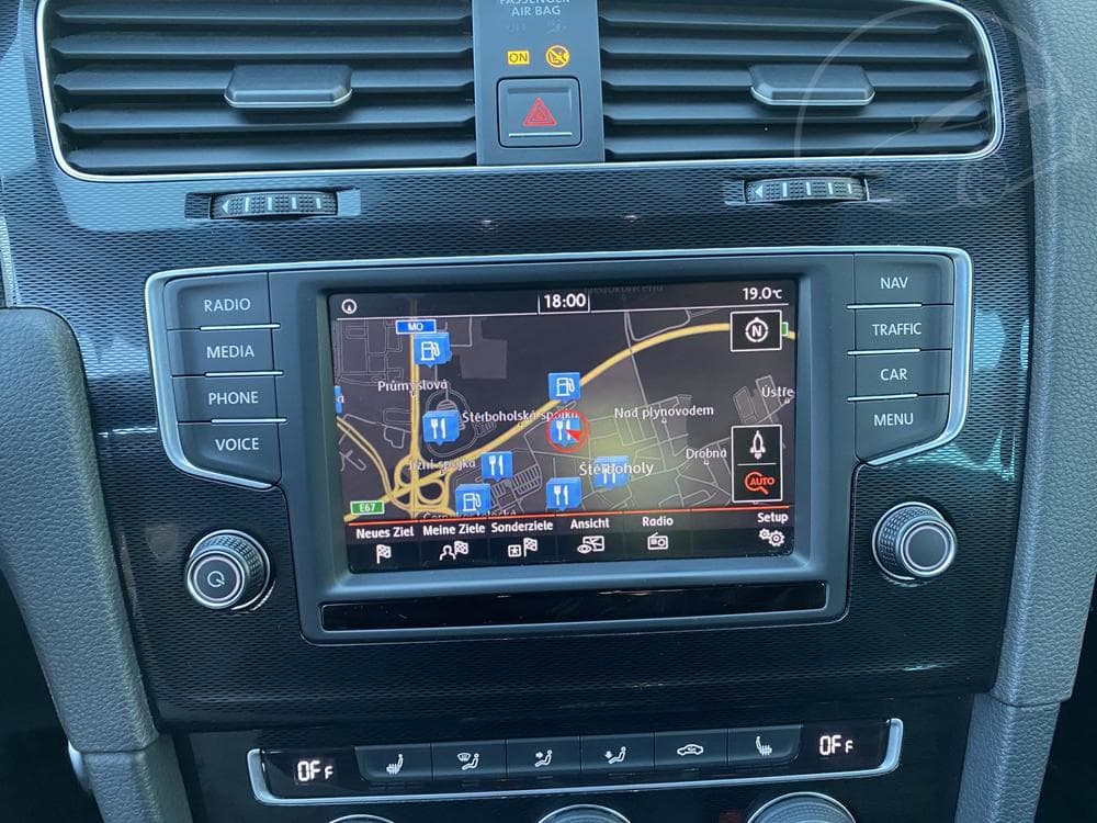 2016 Volkswagen GOLF - 61