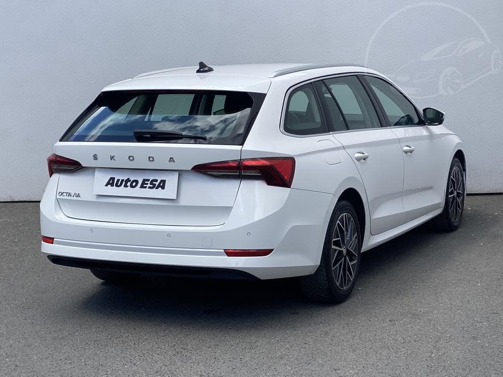 2021 Škoda OCTAVIA - 4