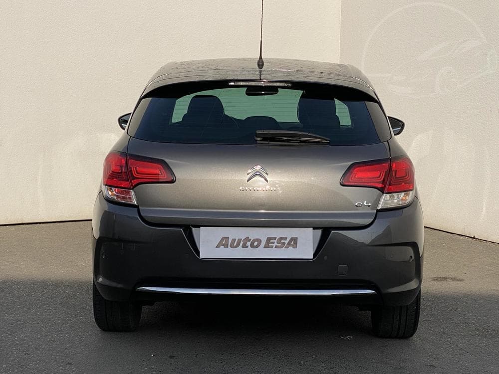 2018 Citroen C4 - 9