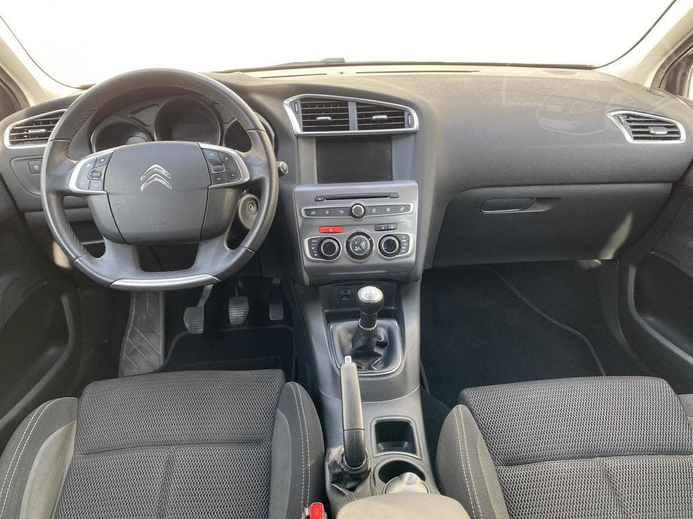 2018 Citroen C4 - 15