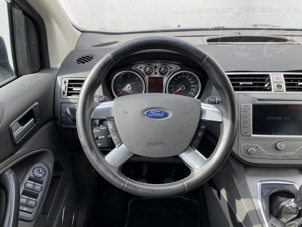 2012 Ford Kuga - 21