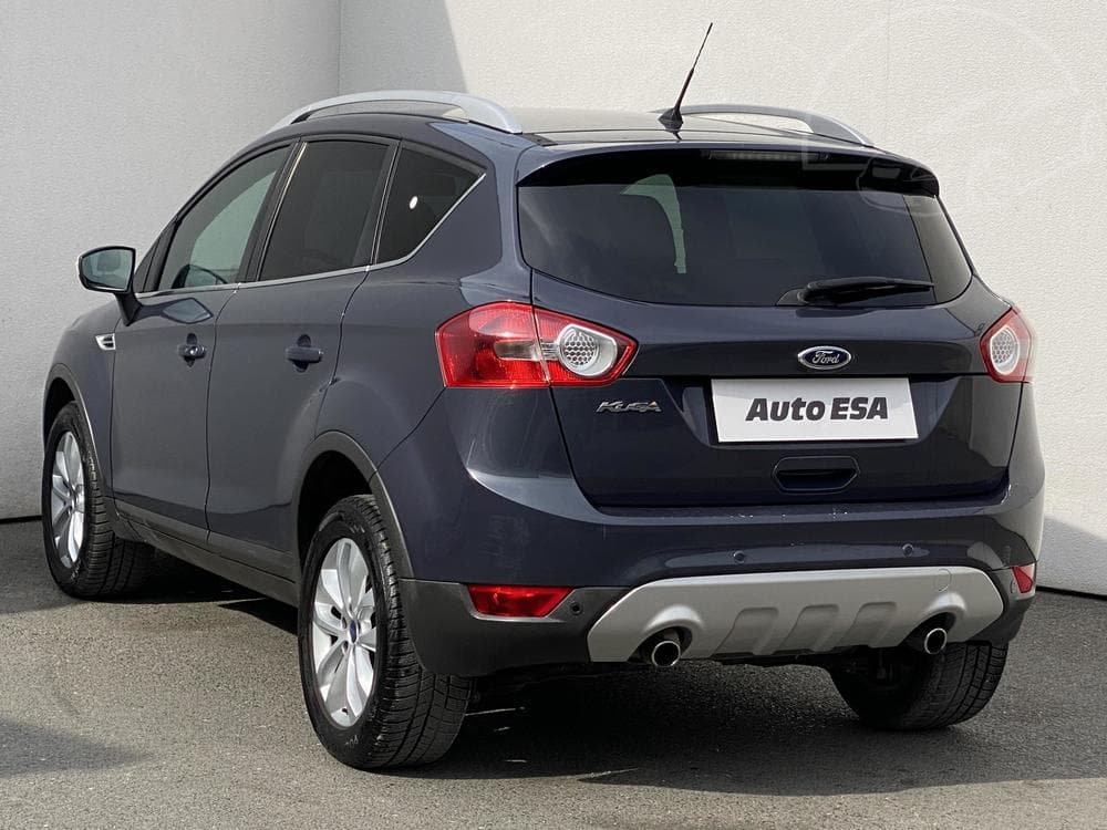 2012 Ford Kuga - 11