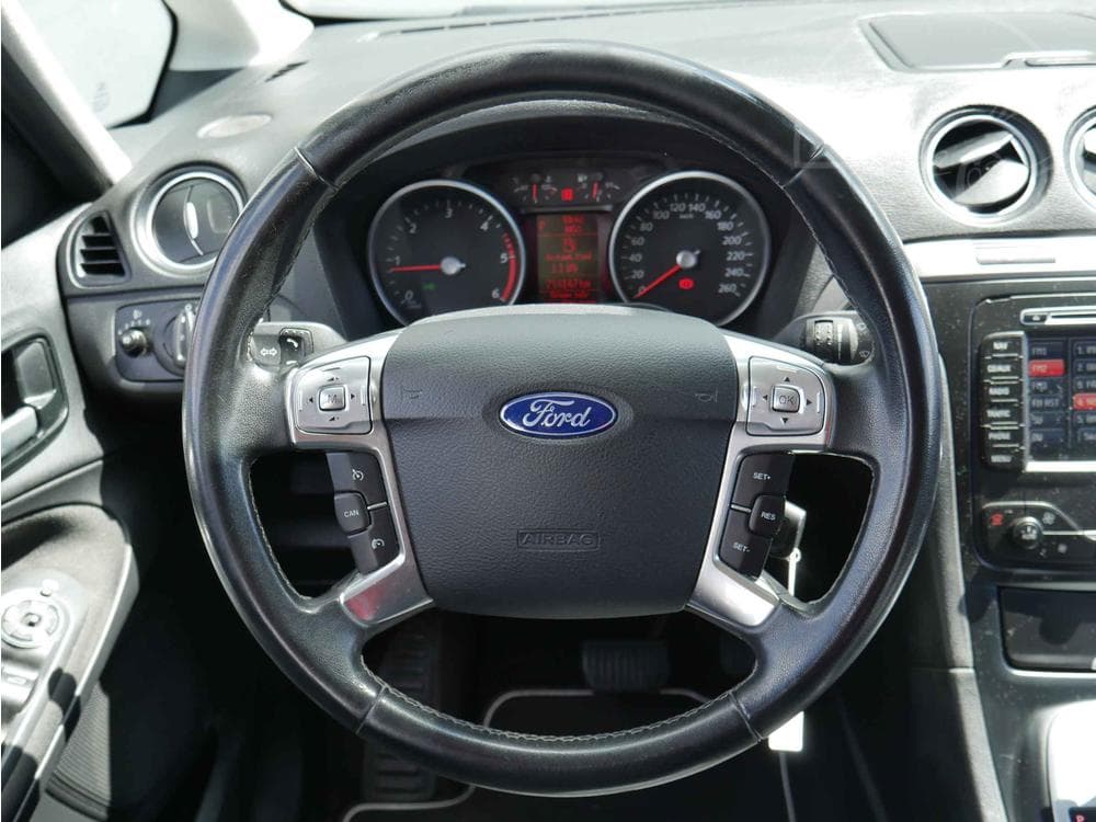 2014 Ford GALAXY - 14