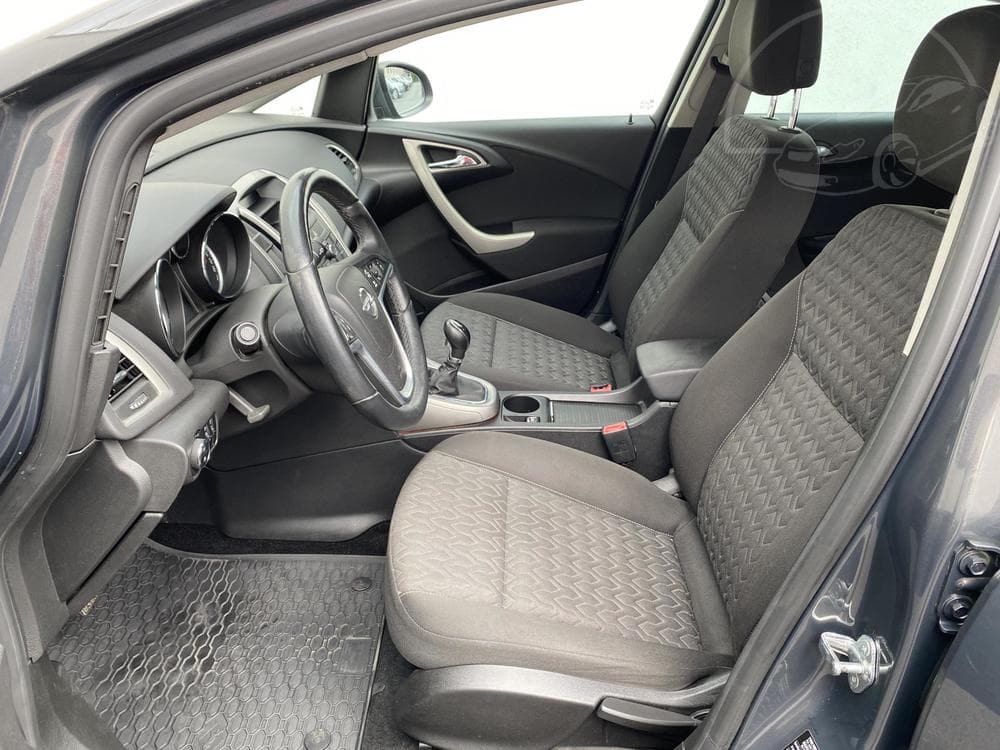 2013 Opel ASTRA - 11