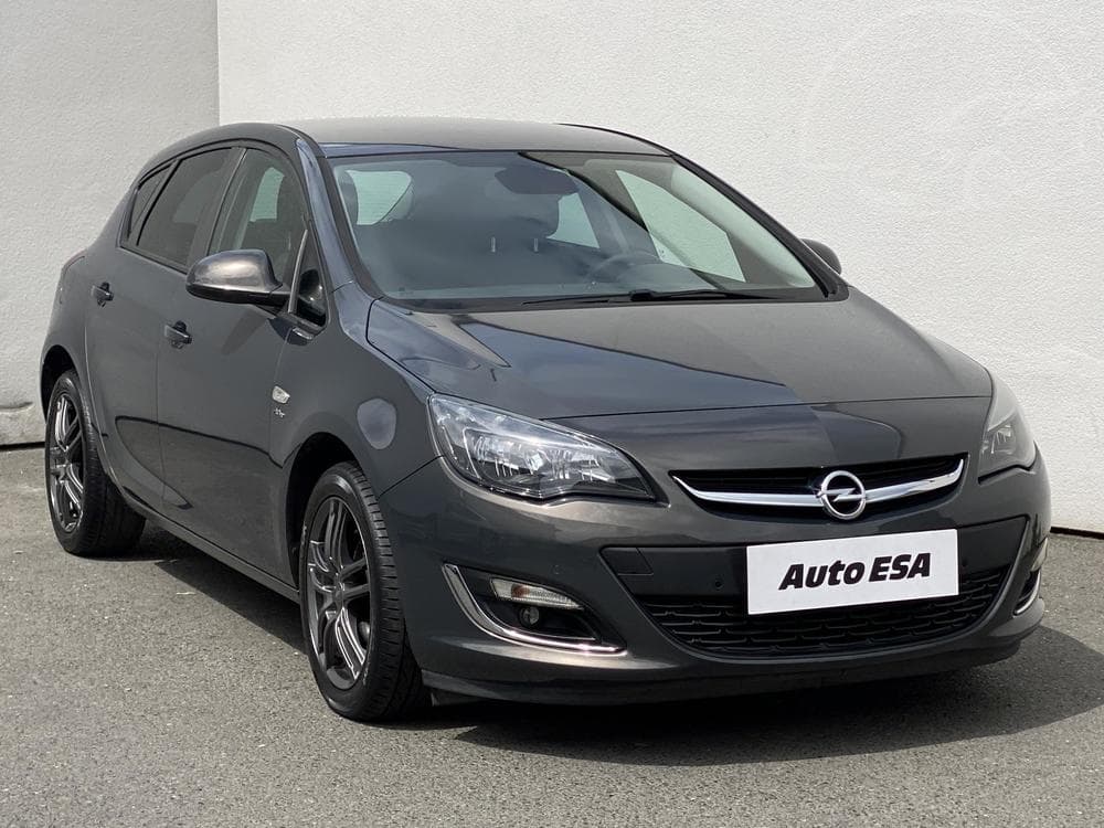 2013 Opel ASTRA