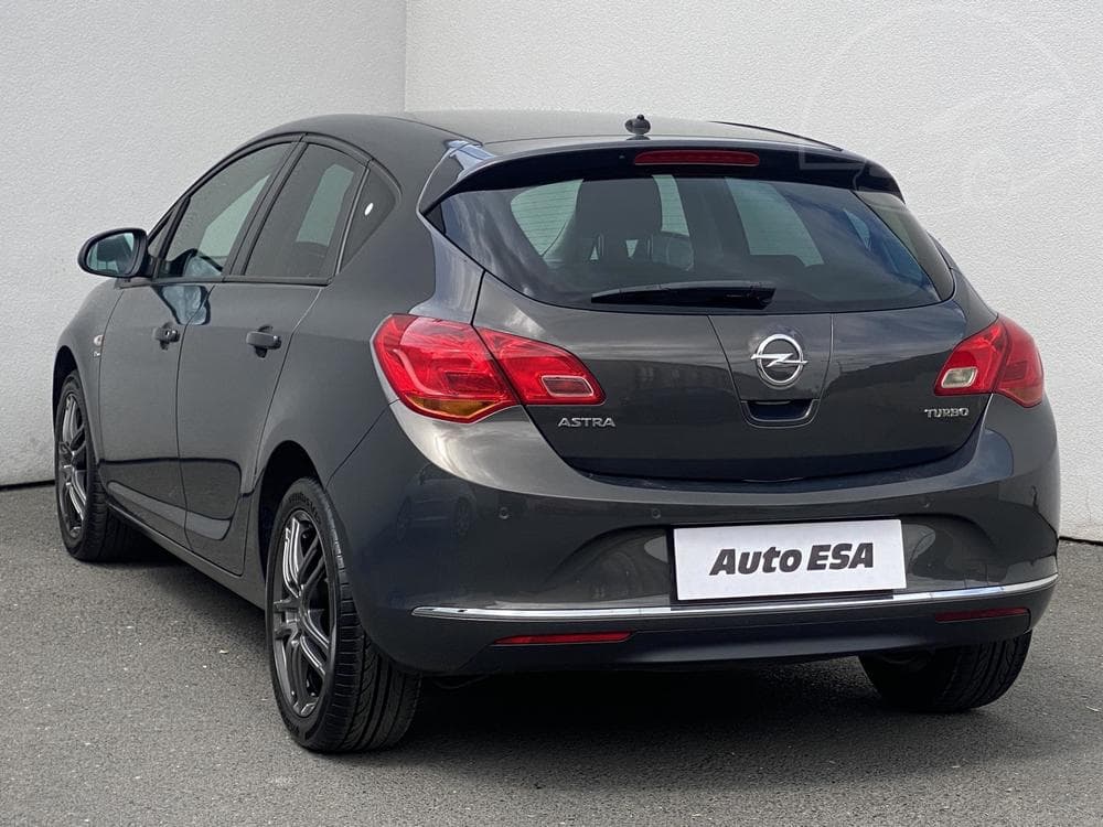 2013 Opel ASTRA - 6