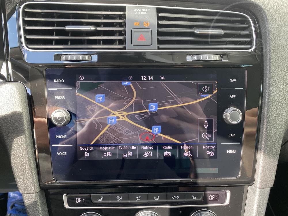 2019 Volkswagen GOLF - 33