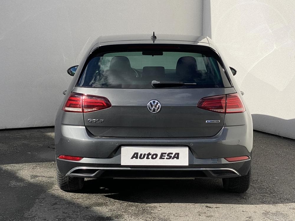 2019 Volkswagen GOLF - 9