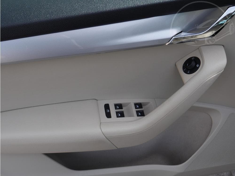 2013 Škoda OCTAVIA - 31