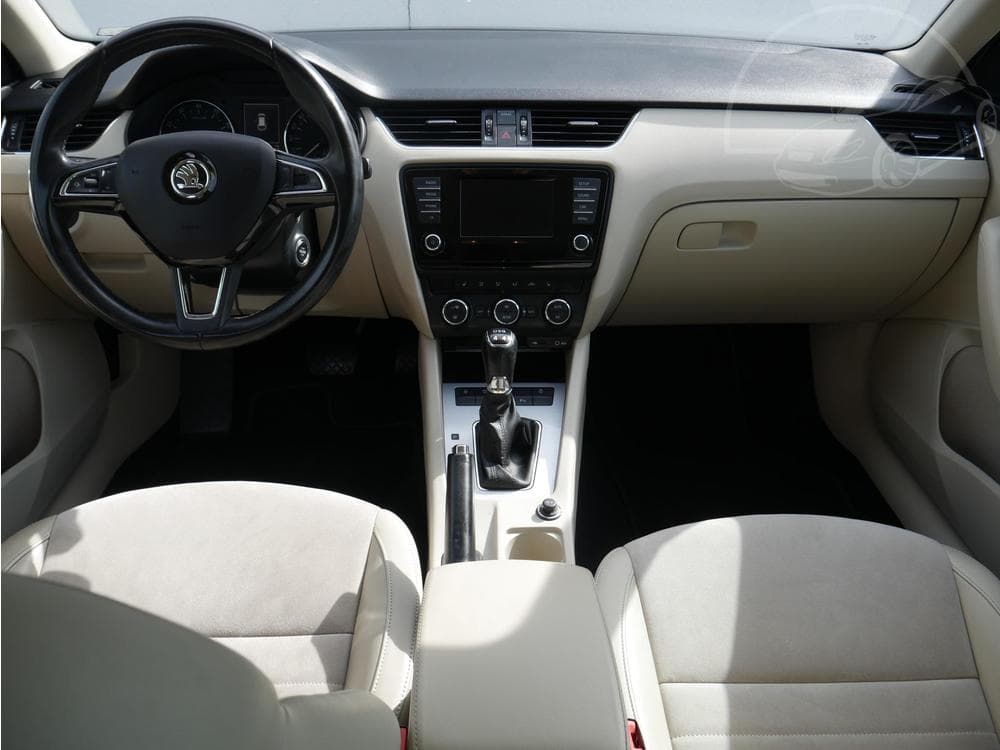 2013 Škoda OCTAVIA - 13