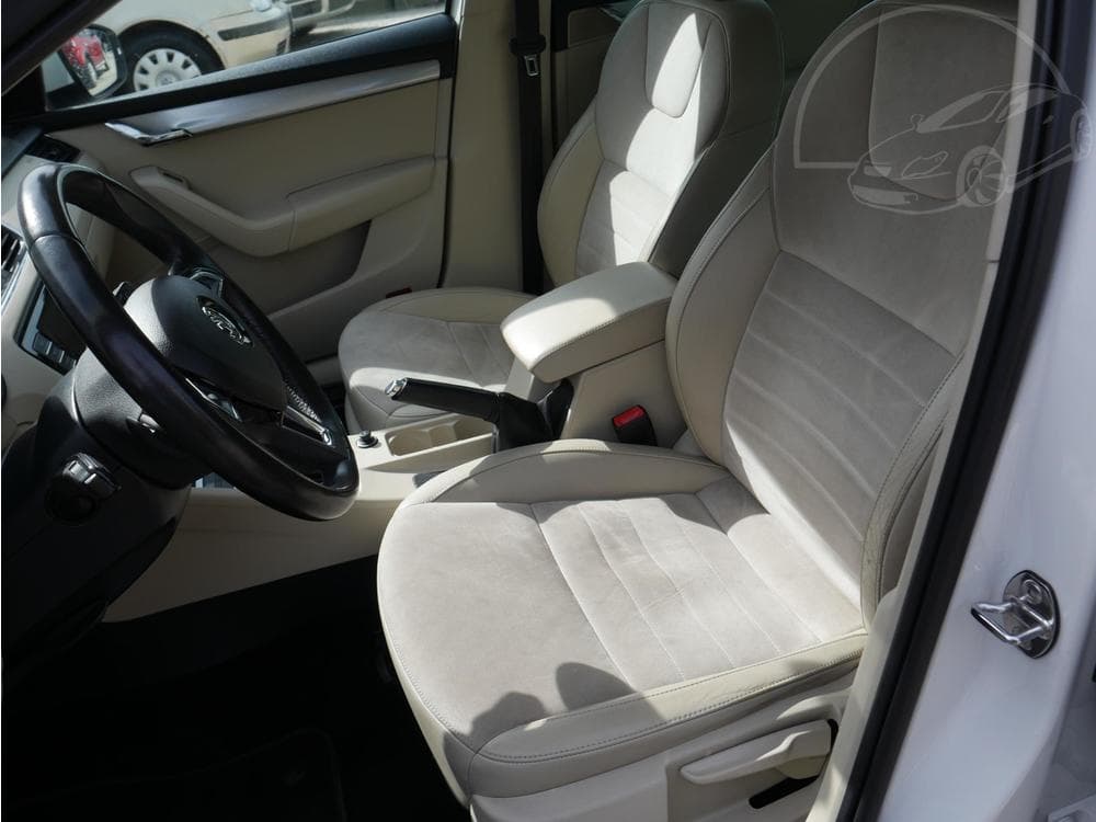 2013 Škoda OCTAVIA - 17