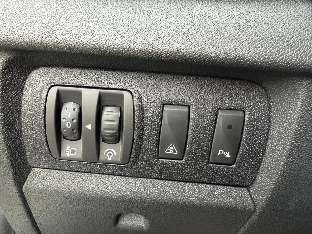 2010 Renault MEGANE - 11