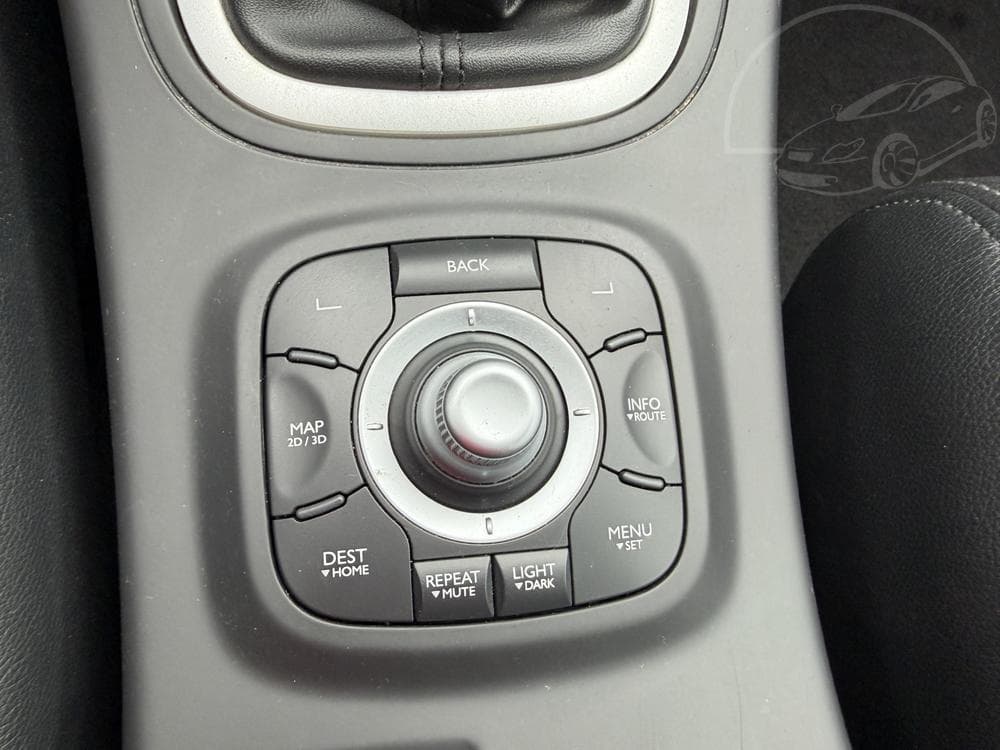 2010 Renault MEGANE - 16