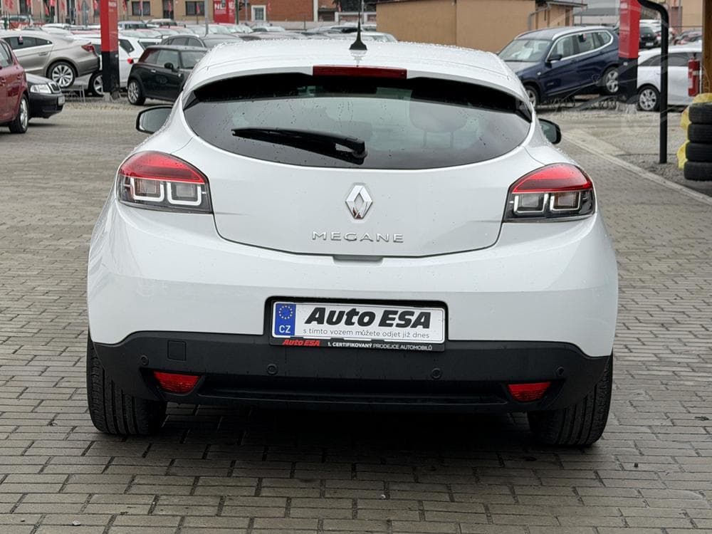 2010 Renault MEGANE - 5