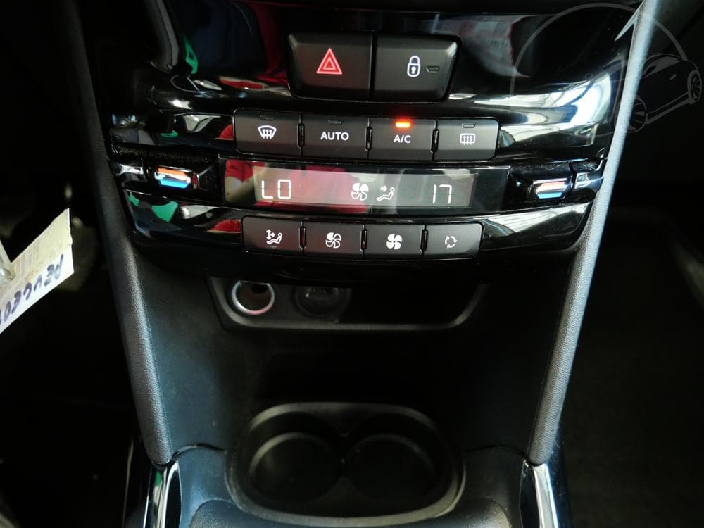 2019 Peugeot 2008 - 37