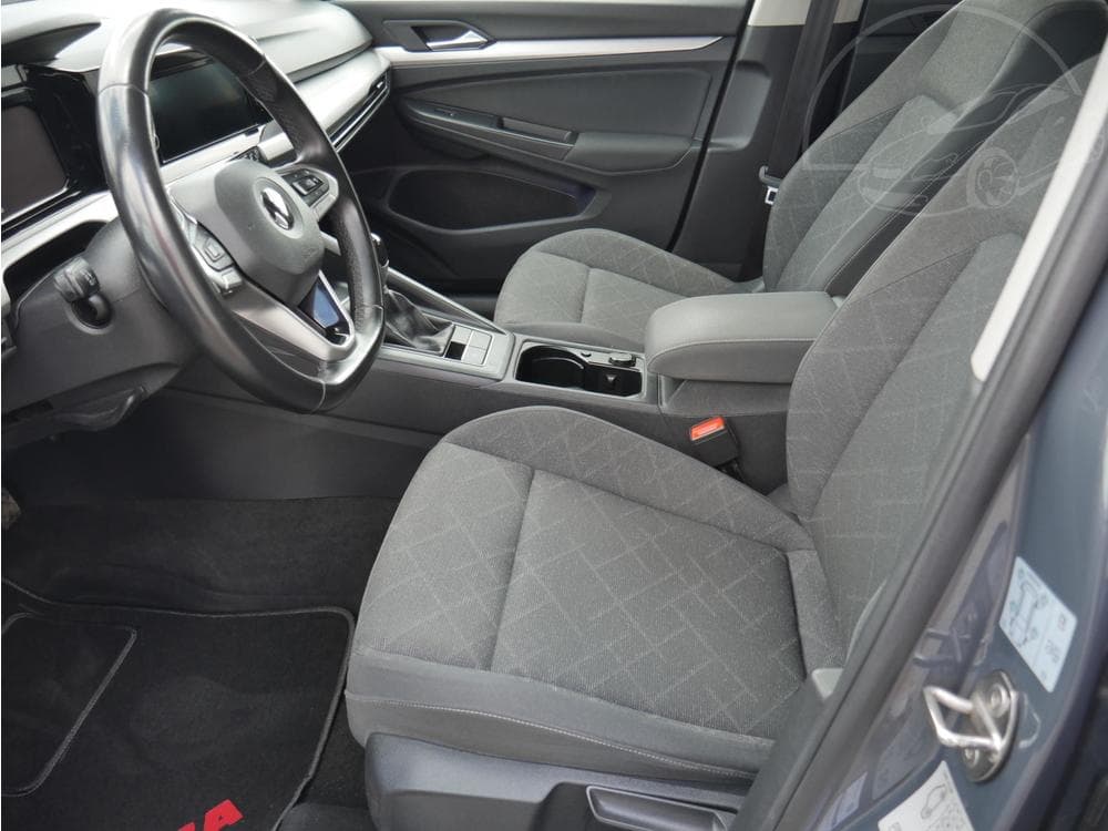 2021 Volkswagen GOLF - 25