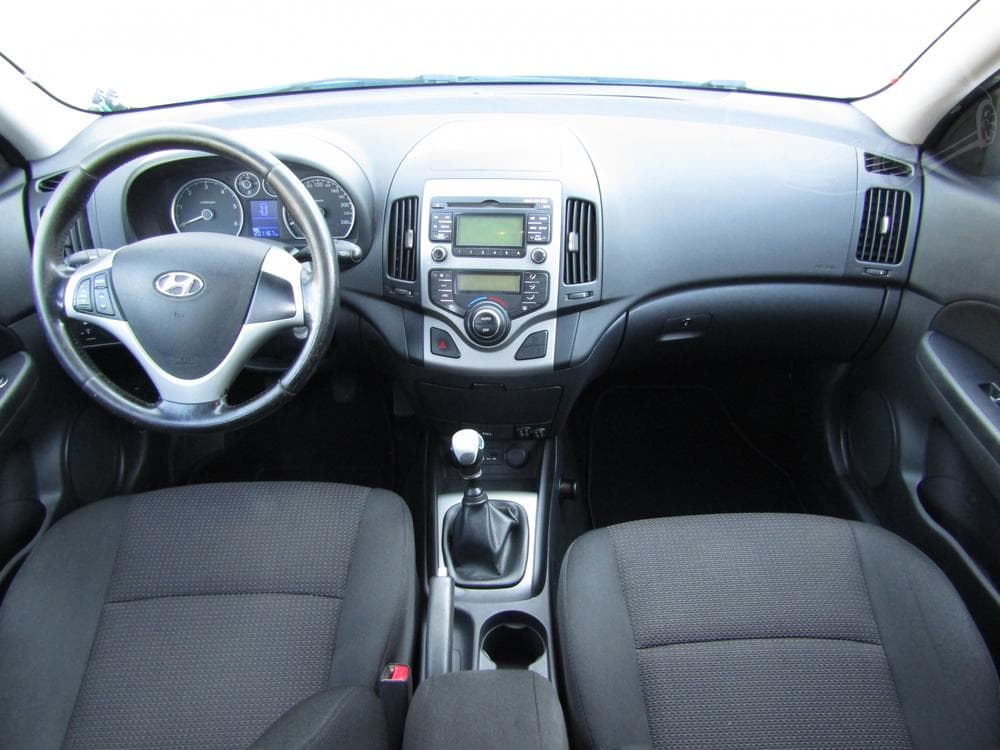 2010 Hyundai i30 - 22
