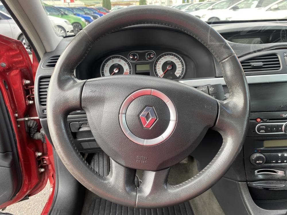 2005 Renault LAGUNA - 12