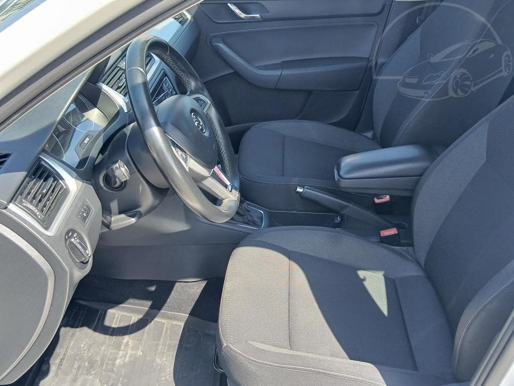 2015 Škoda RAPID - 9