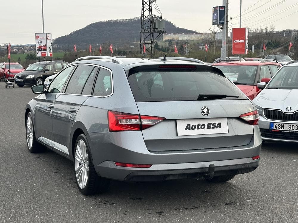 2016 Škoda SUPERB - 4