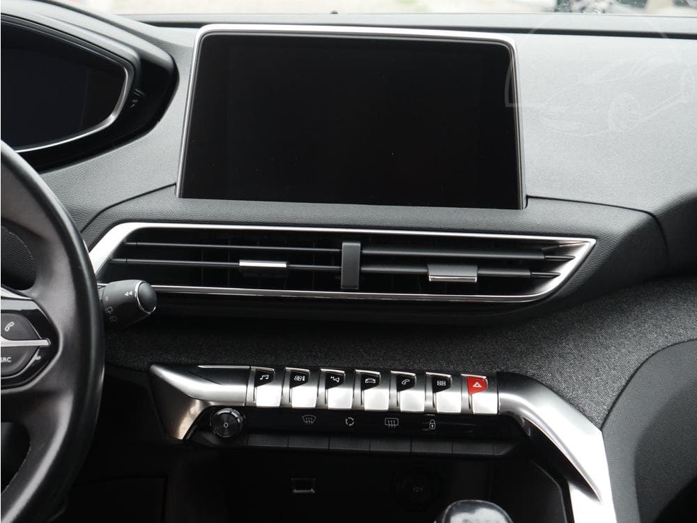 2017 Peugeot 3008 - 21