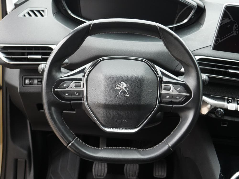 2017 Peugeot 3008 - 31