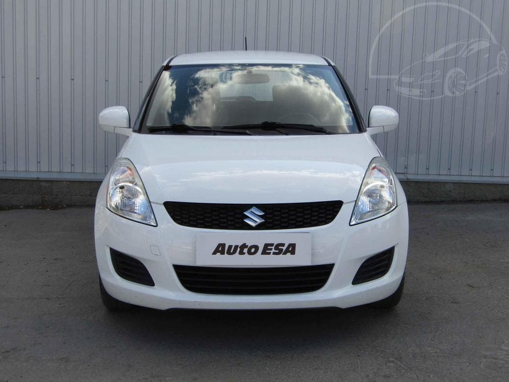 2011 Suzuki SWIFT - 2