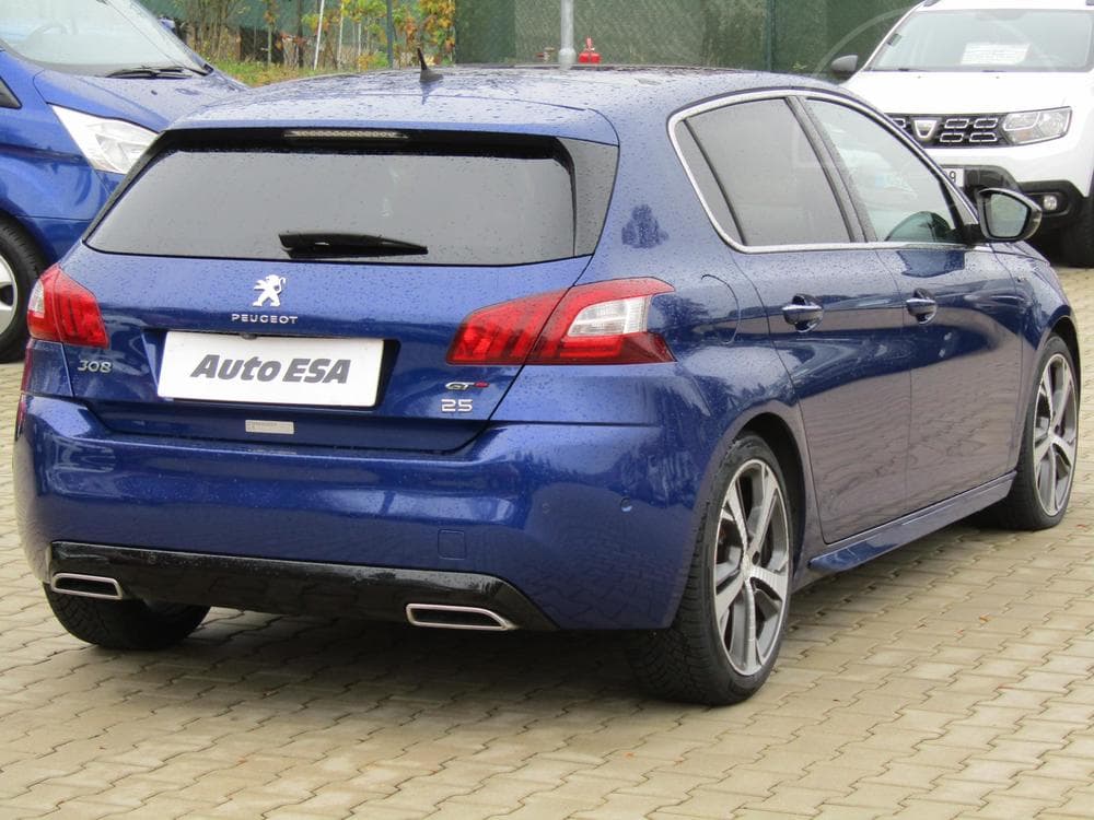2015 Peugeot 308 - 4