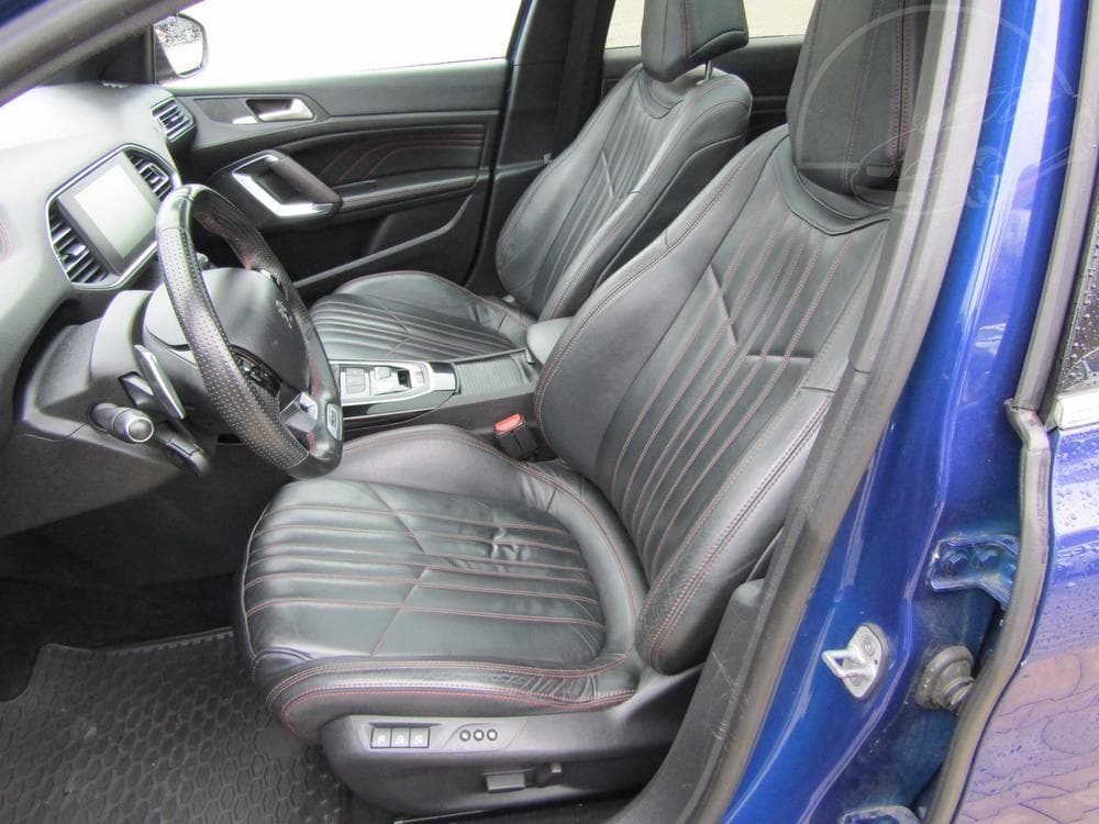 2015 Peugeot 308 - 9