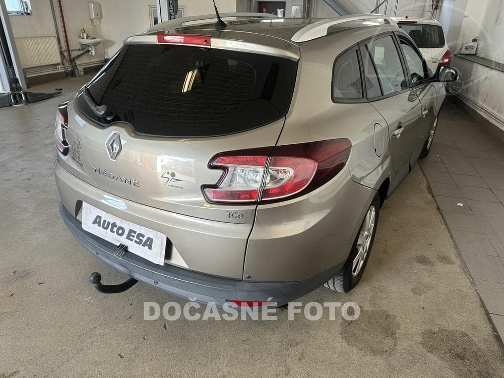 2010 Renault MEGANE - 2