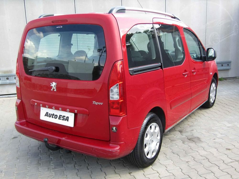 2011 Peugeot PARTNER - 3