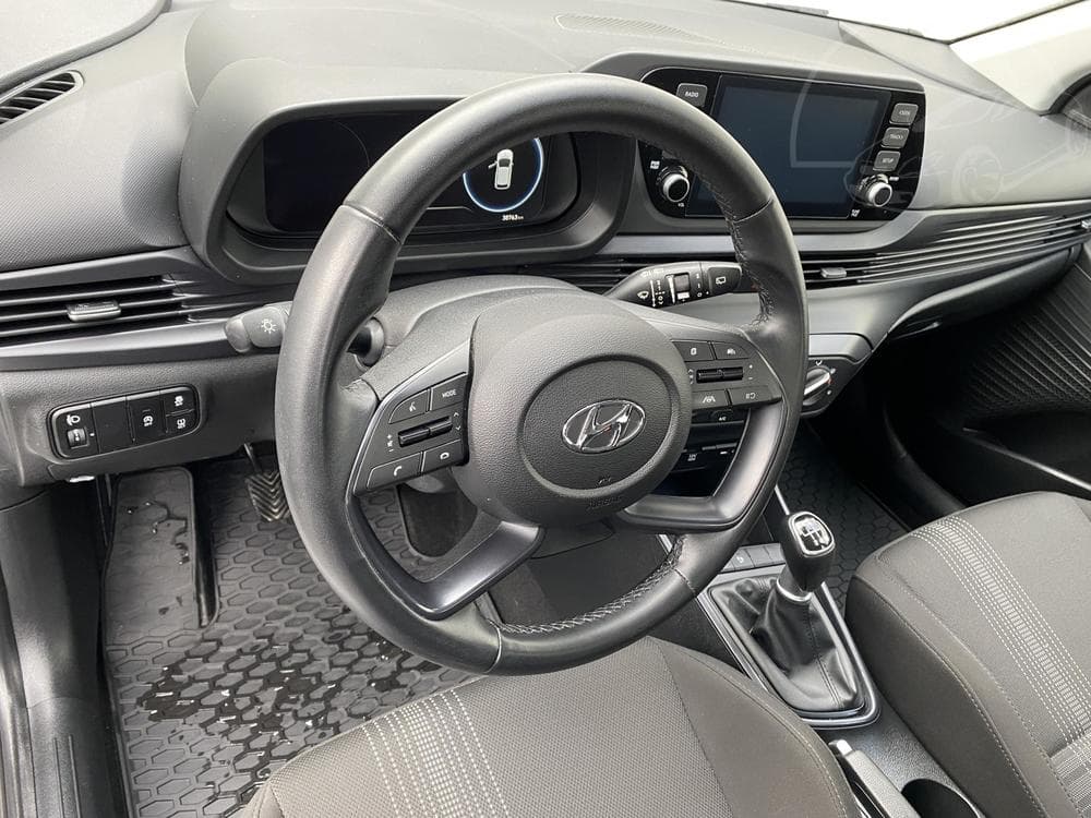 2022 Hyundai Bayon - 12