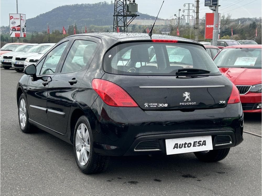 2013 Peugeot 308 - 6