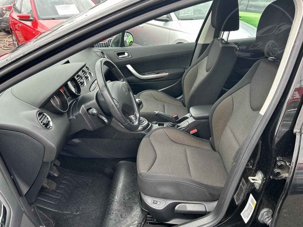 2013 Peugeot 308 - 9