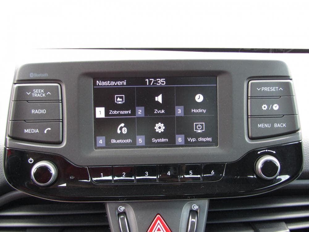 2017 Hyundai i30 - 16
