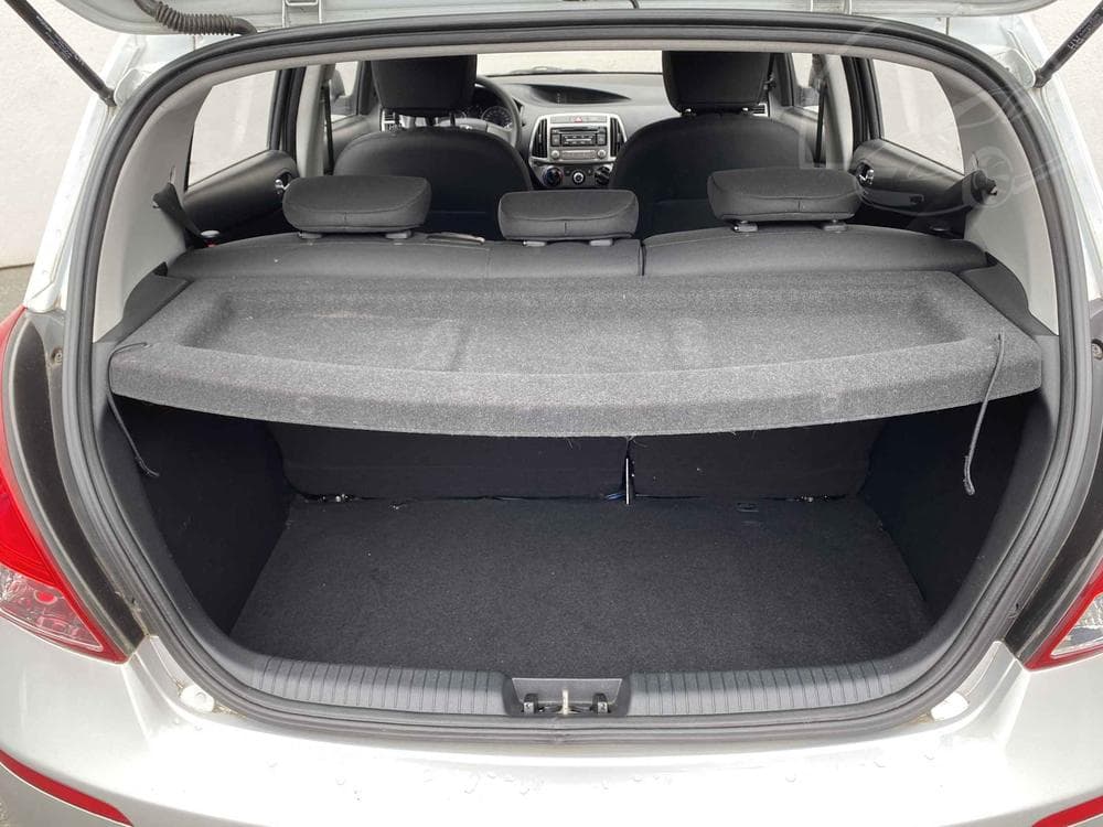 2013 Hyundai i20 - 7
