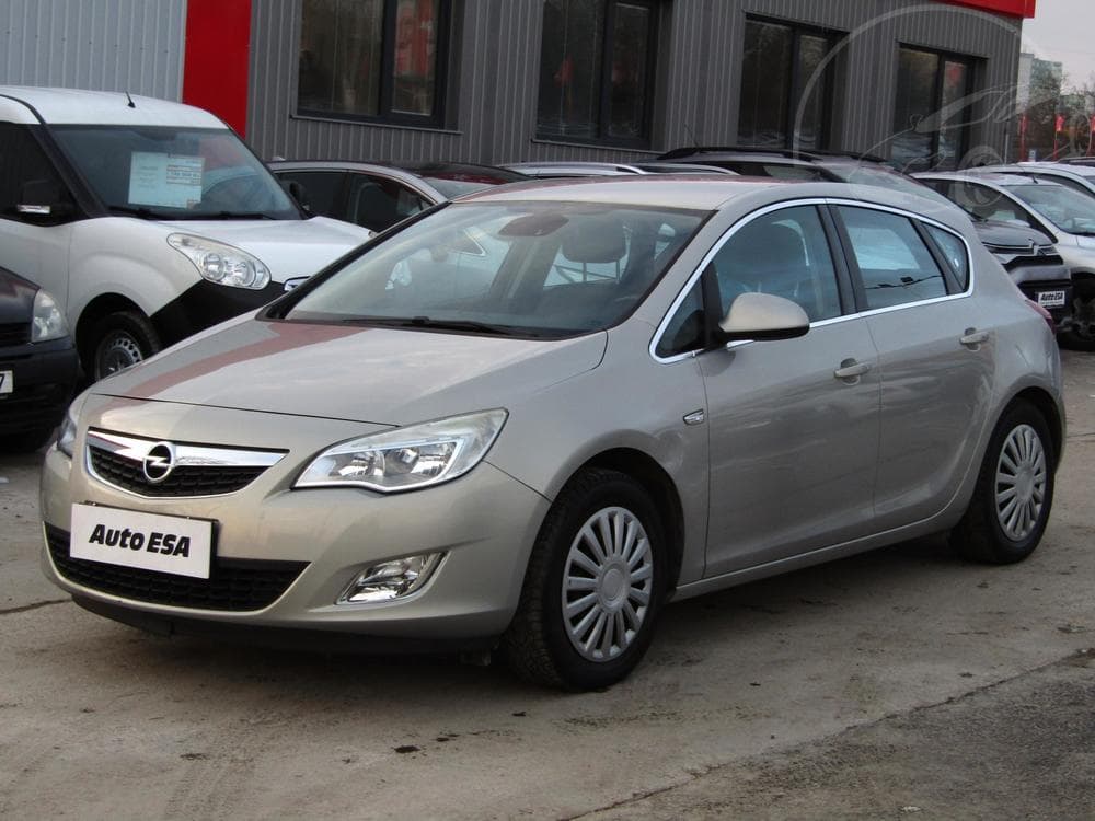 2010 Opel ASTRA - 3