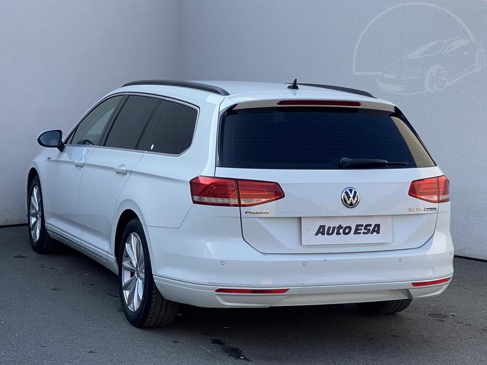 2016 Volkswagen PASSAT - 6
