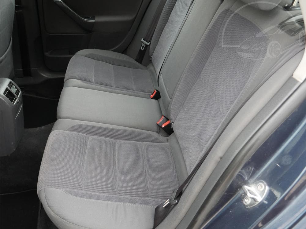 2007 Volkswagen GOLF - 10