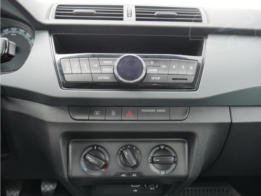 2019 Škoda FABIA - 11
