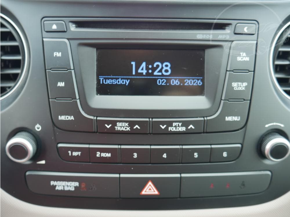 2015 Hyundai i10 - 15