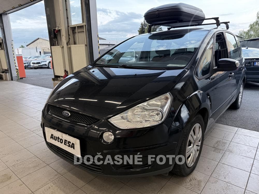 2010 Ford S-MAX
