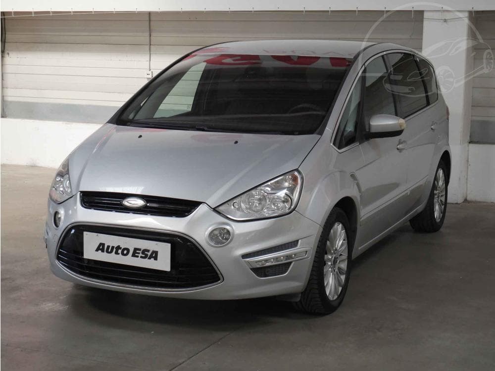 2010 Ford S-MAX - 3