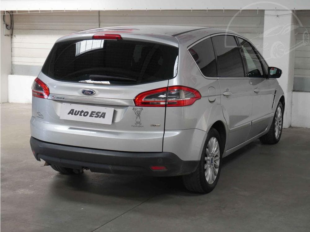 2010 Ford S-MAX - 6