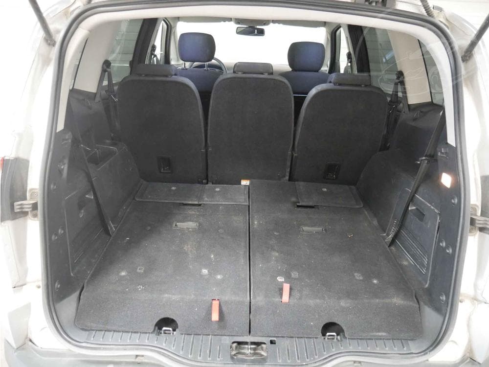 2010 Ford S-MAX - 7