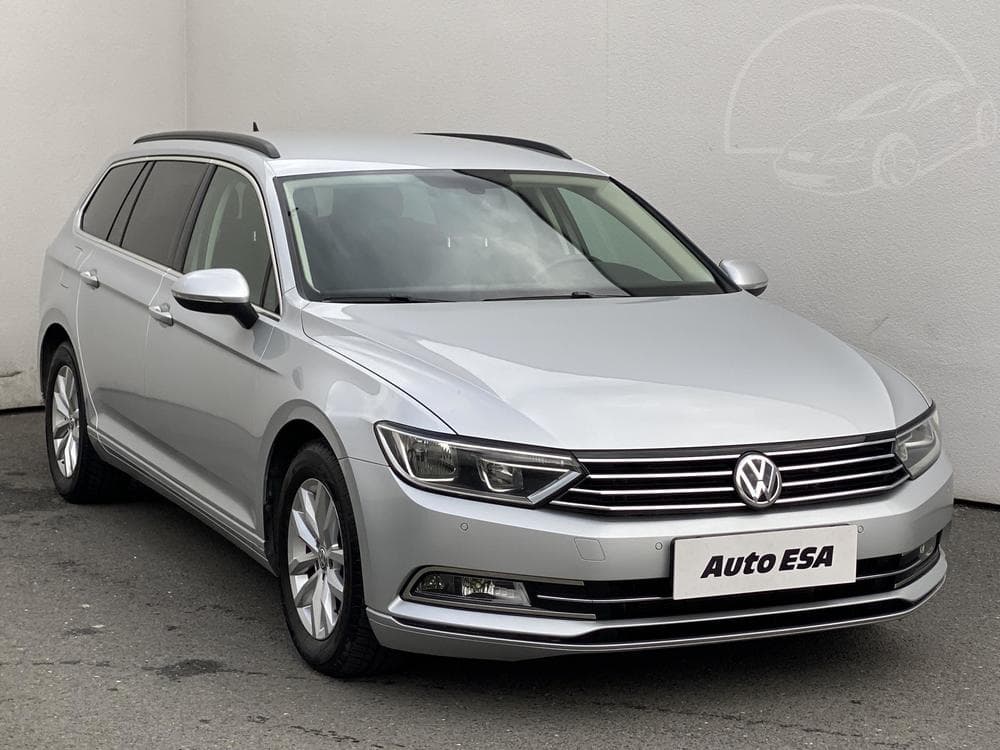 2015 Volkswagen PASSAT