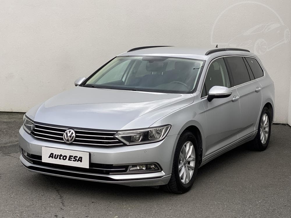2015 Volkswagen PASSAT - 3