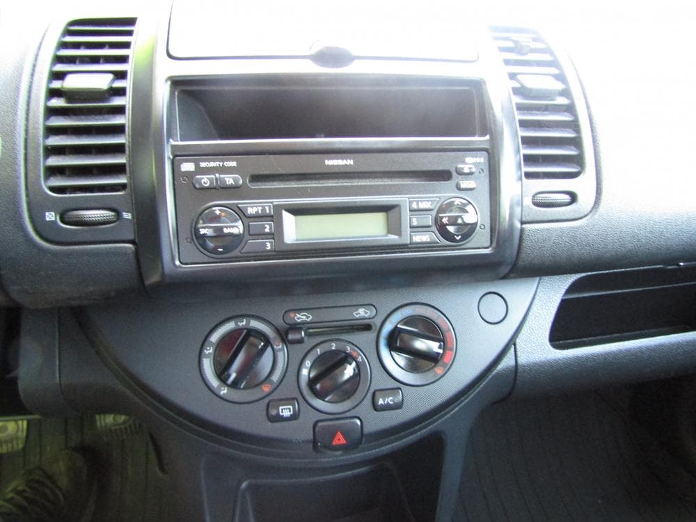 2010 Nissan NOTE - 34