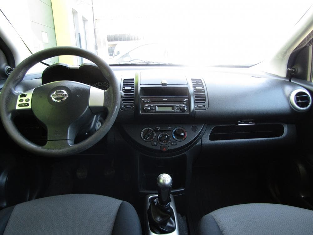2010 Nissan NOTE - 22